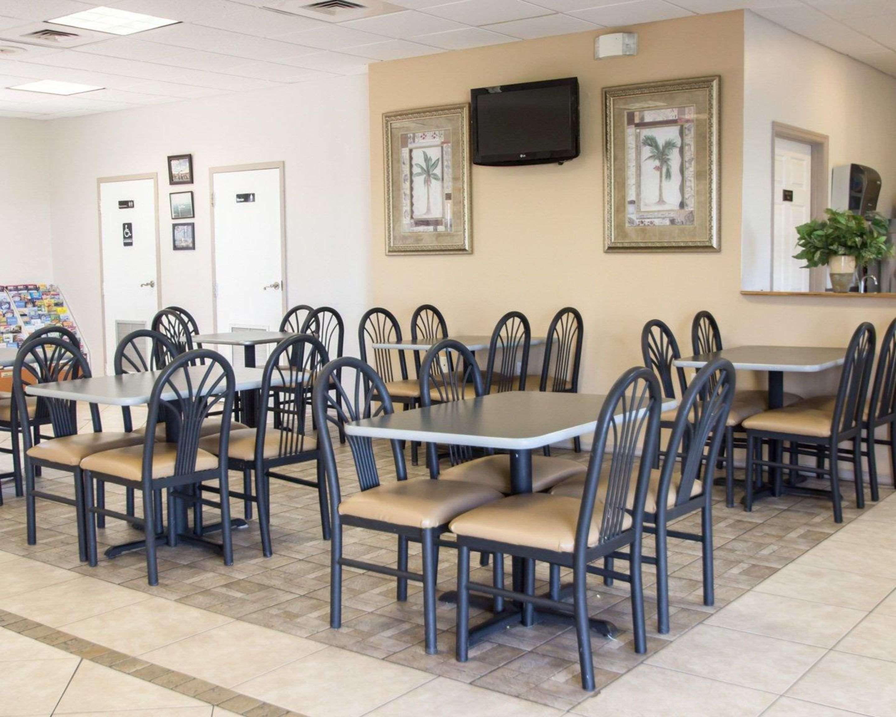 Quality Inn Kennedy Space Center Titusville Exterior foto