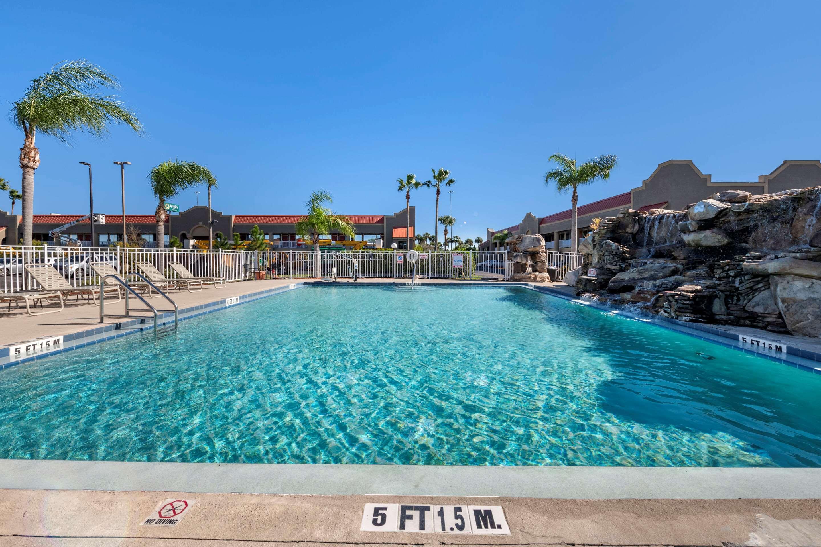 Quality Inn Kennedy Space Center Titusville Exterior foto
