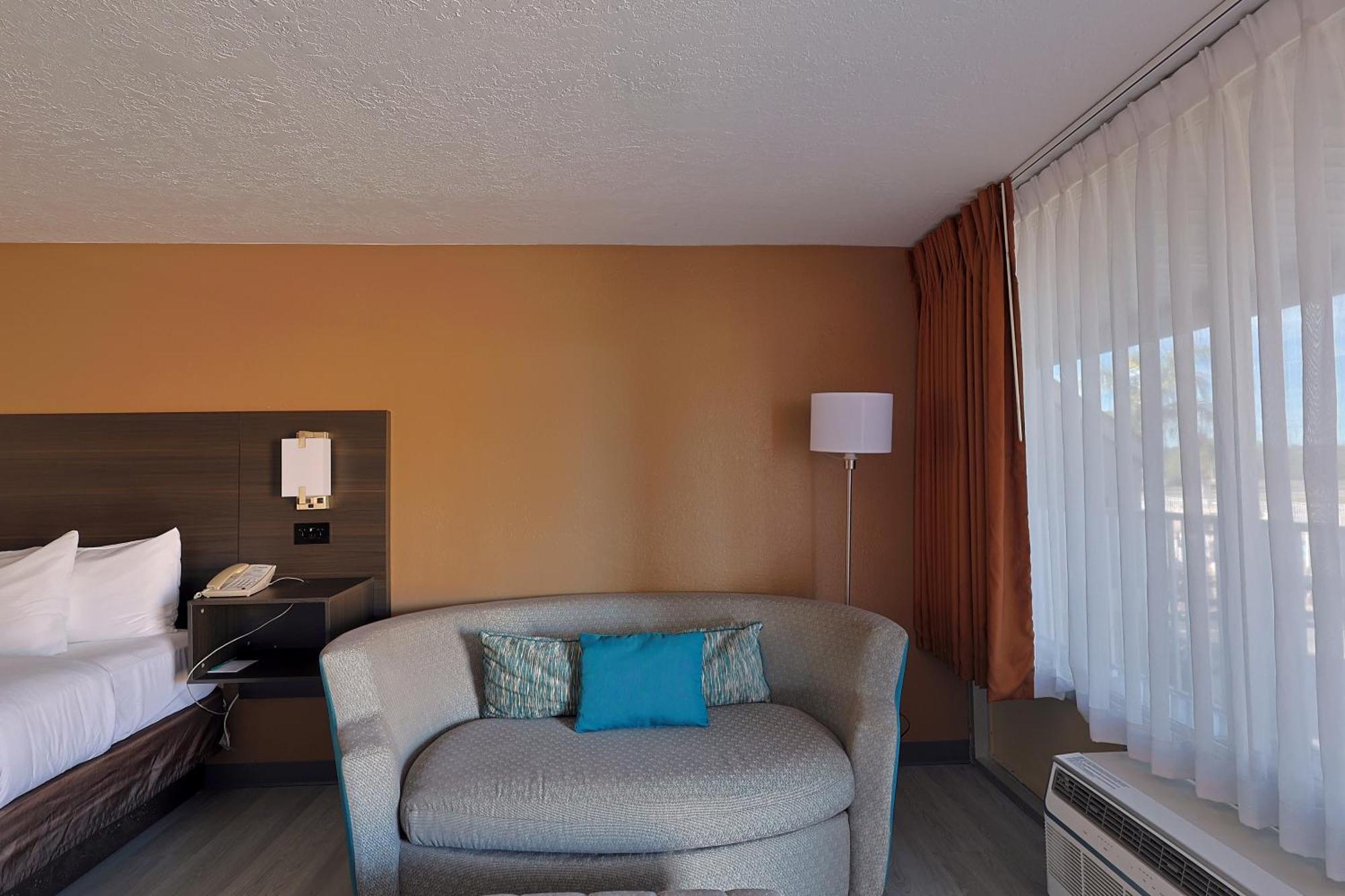 Quality Inn Kennedy Space Center Titusville Exterior foto